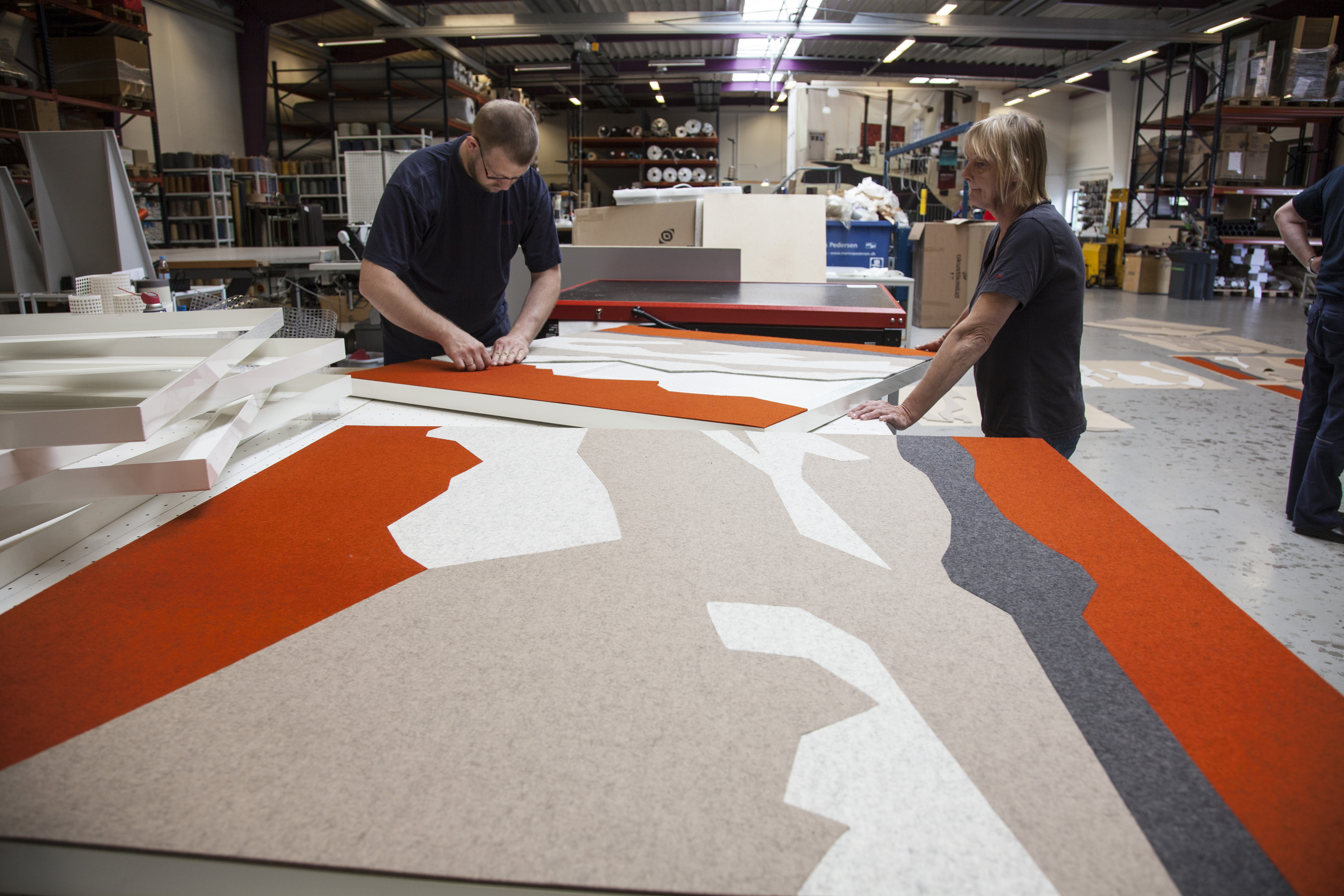 Produktion af Twister akustikmoduler i filt (7)